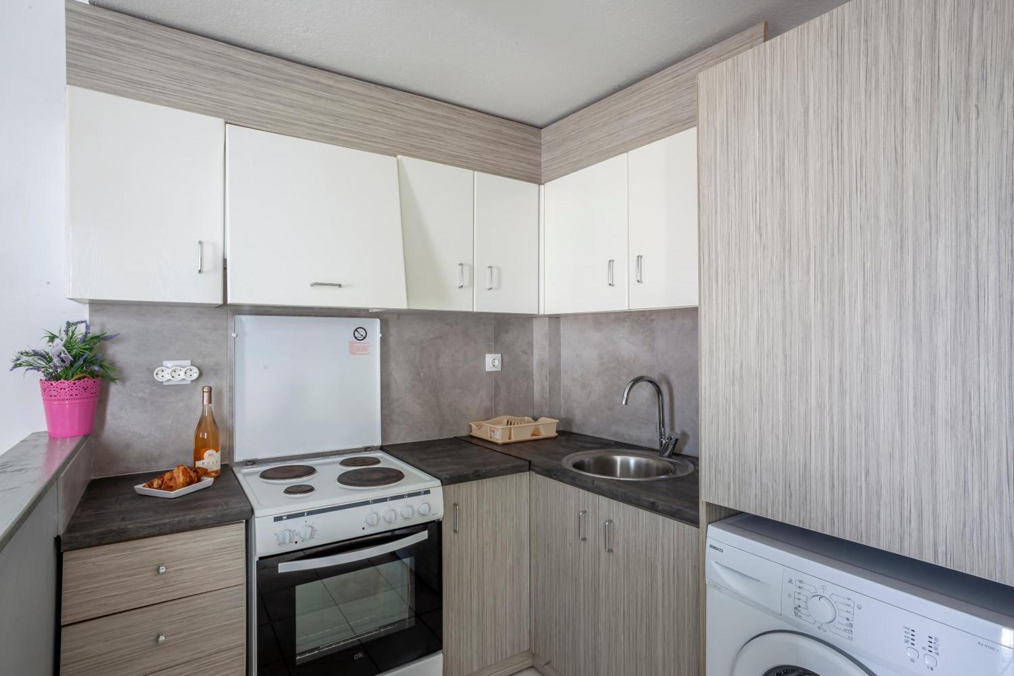 Akrotiri Apartment 佩科霍里 外观 照片