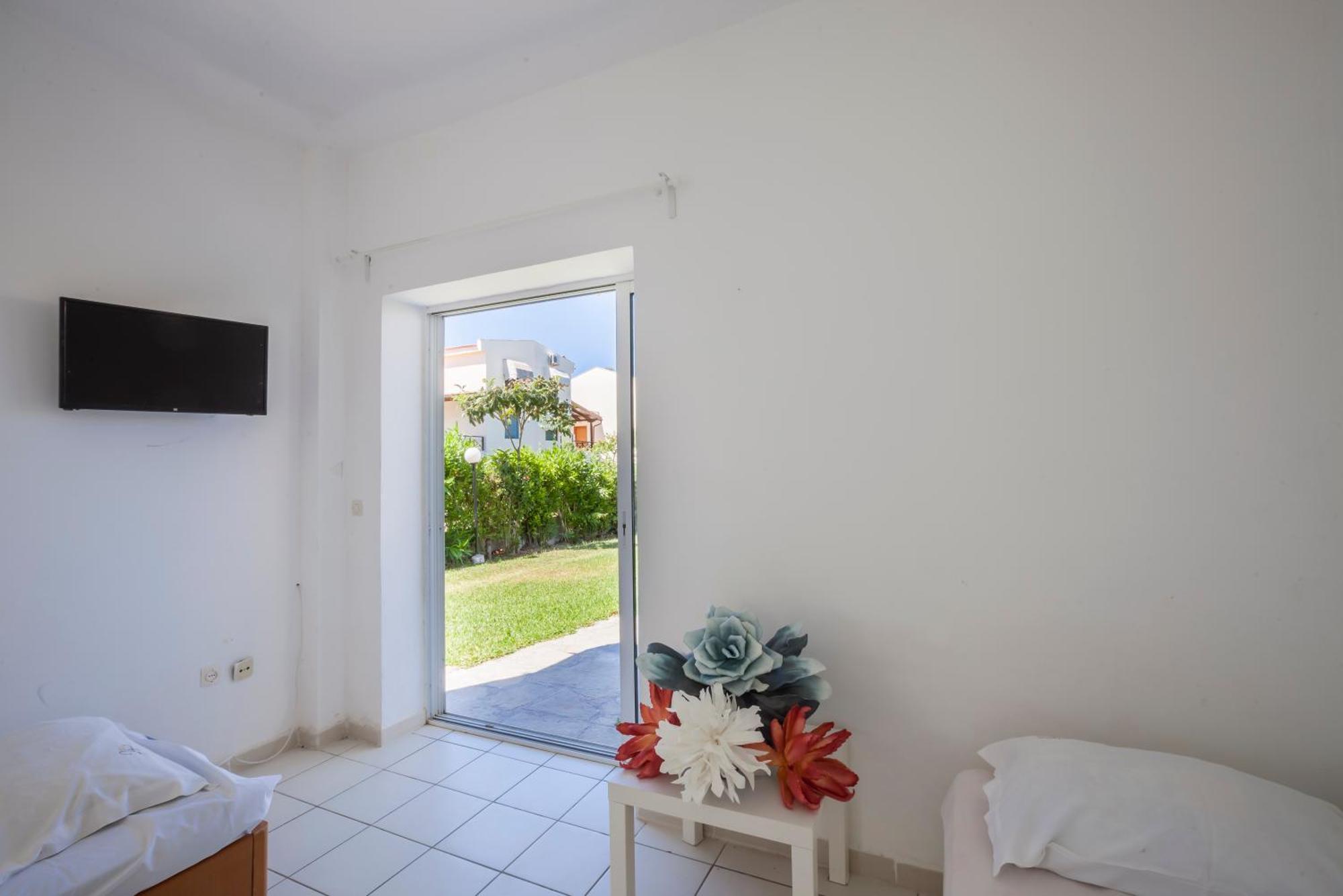 Akrotiri Apartment 佩科霍里 外观 照片